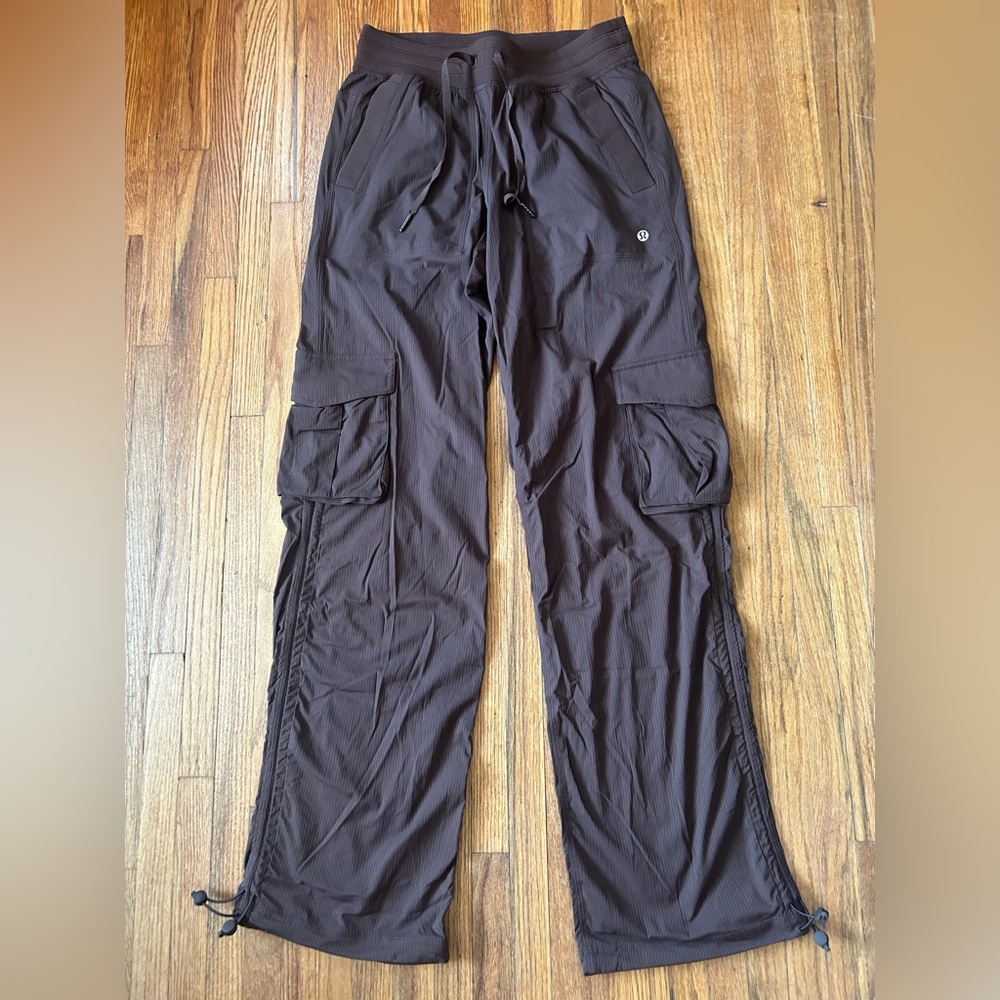 Lululemon Dance Studio with Relaxed Fit MR Cargo Pant Brown